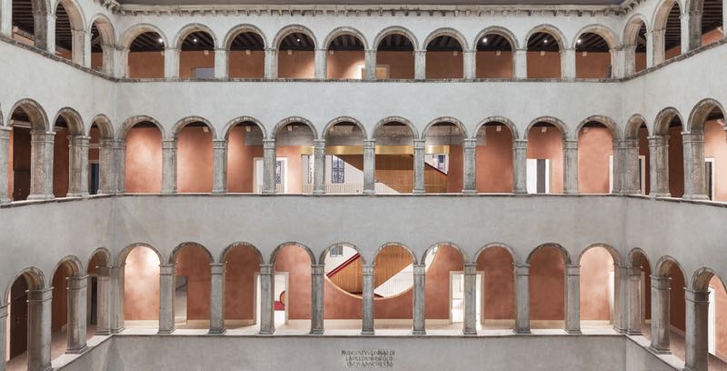 La ristrutturazione del Fondaco dei Tedeschi a Venezia 03